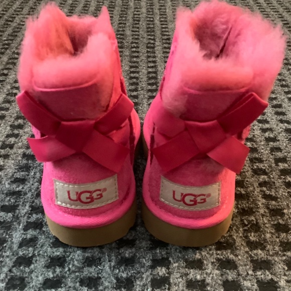 Ugg Uggs Bailey bow baby toddler girls cerise hot pink fuchsia boots 7 - Picture 6 of 7
